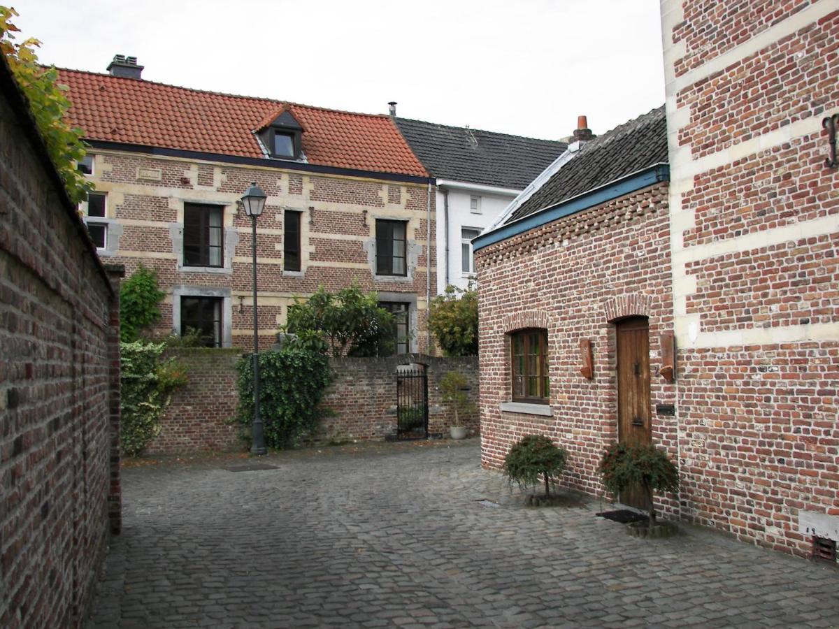 Het Begijnhof Tongeren Center Apartment ภายนอก รูปภาพ