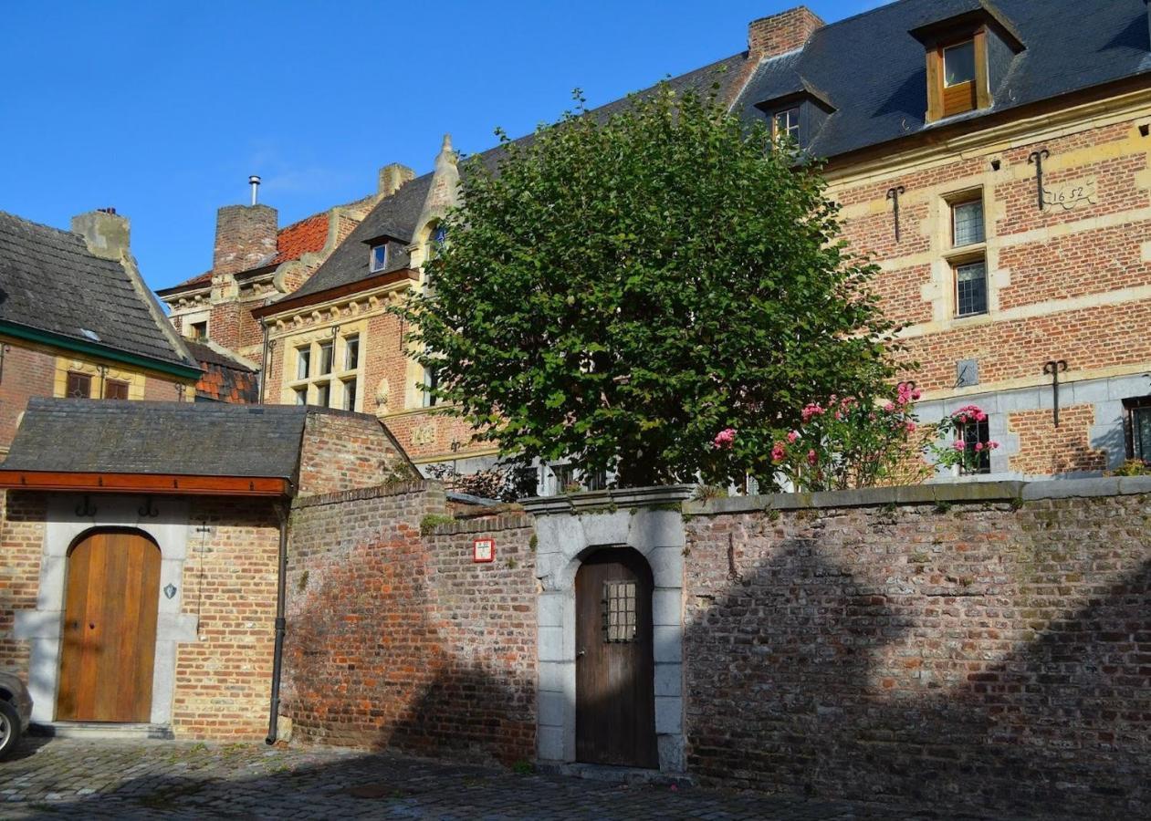 Het Begijnhof Tongeren Center Apartment ภายนอก รูปภาพ