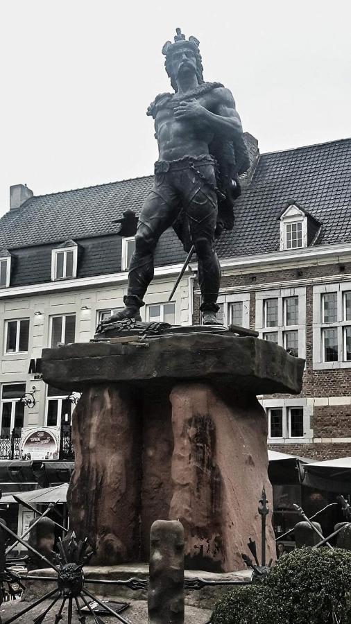 Het Begijnhof Tongeren Center Apartment ภายนอก รูปภาพ