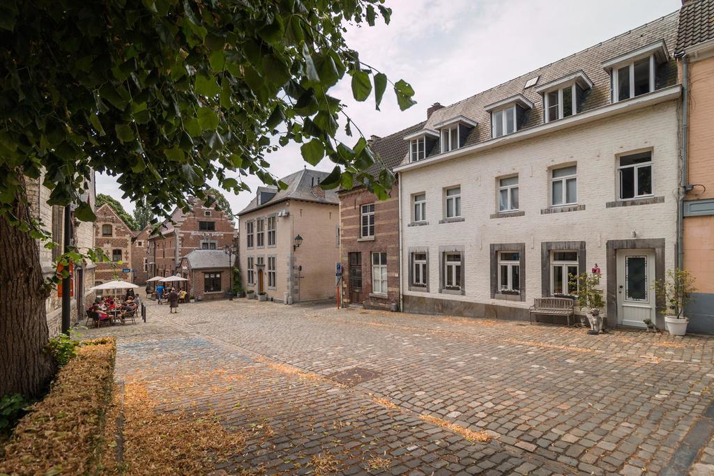 Het Begijnhof Tongeren Center Apartment ภายนอก รูปภาพ