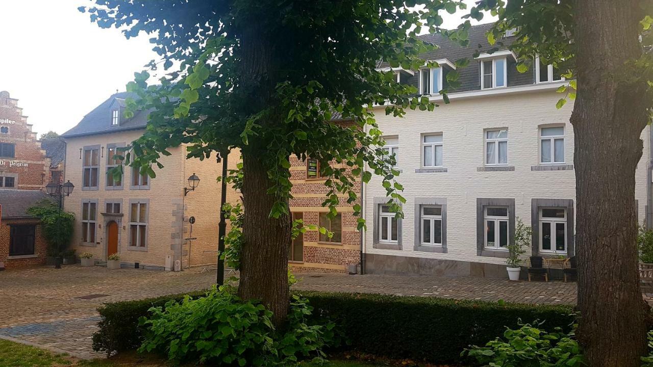 Het Begijnhof Tongeren Center Apartment ภายนอก รูปภาพ
